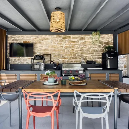 Petra Istria Villa